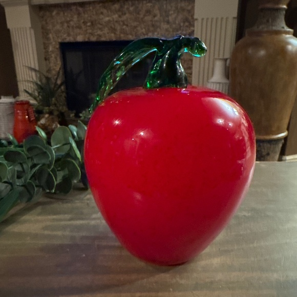 Large Mikasa Ruby Red Glass Apple Applied Green Stem 6” Tall - Picture 1 of 6